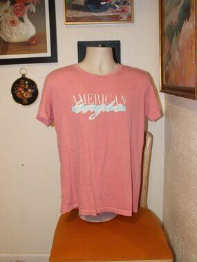 American Eagle Outfitters Pink Retro Graphic T-Shirt Size Small